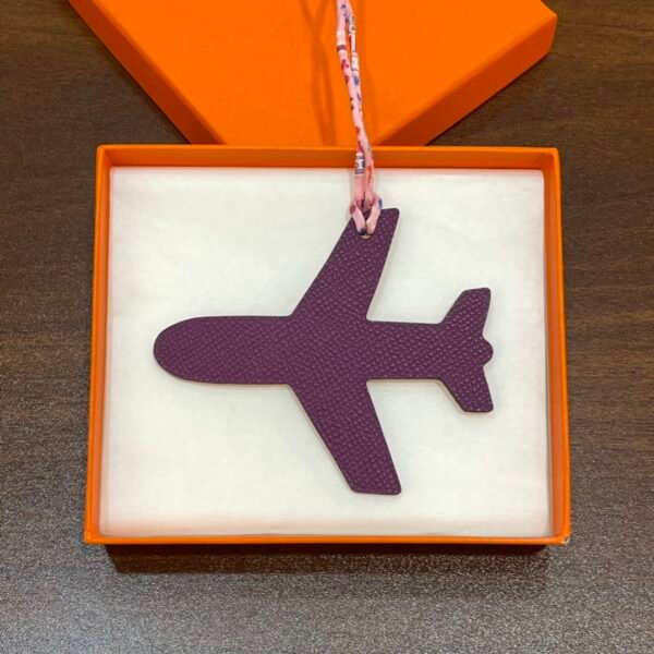 Taiwan 187 Factory Plane Charm Price Togo Rose Sakura / Epsom Violet