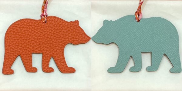187 Factory Bag Charm Images Togo Feu Orange / Epsom Blue Atoll Brown Bear Charm