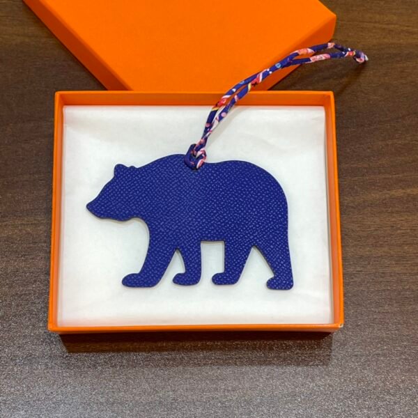Hong Kong 187 Factory Violet Togo Leather / Blue Saphir Epsom Leather Brown Bear Charm