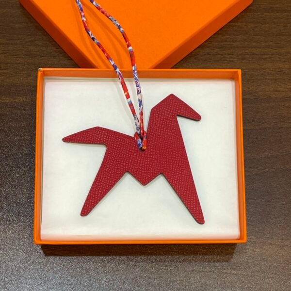 Australia Sydney 187 Factory Epsom Rouge Casaque / Togo Dark Blue Paper Crane Charm