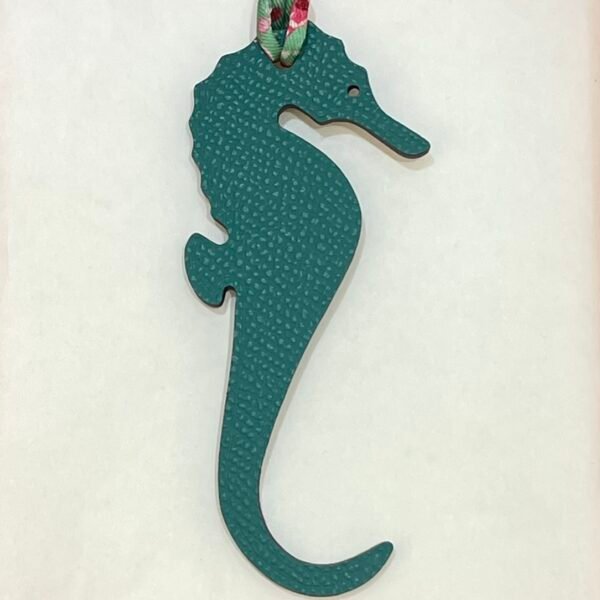 187 Factory Bag Charm Price Malachite Epsom / Violet Togo Seahorse Charm