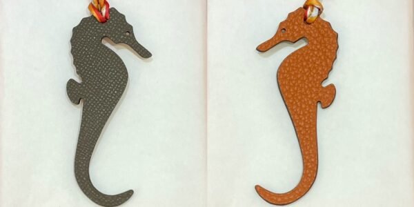 187 Factory Seahorse Charm Images Epsom Leather Etoupe / Togo Leather Orange