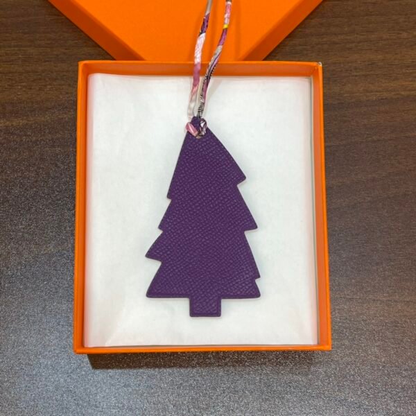 187 Factory Epsom Violet / Togo Leather Rose Eglantine Pine Tree Charm