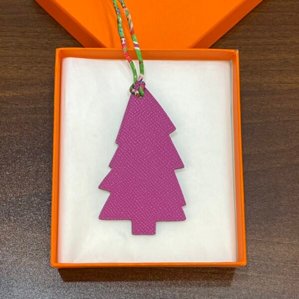 Canada Ottawa 187 Factory Pine Tree Charm Epsom Rose Purple / Togo Vert Bamboo