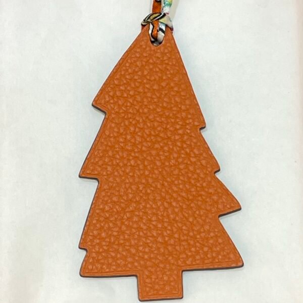 187 Factory Pine Tree Charm Epsom Leather Etoupe / Togo Leather Orange