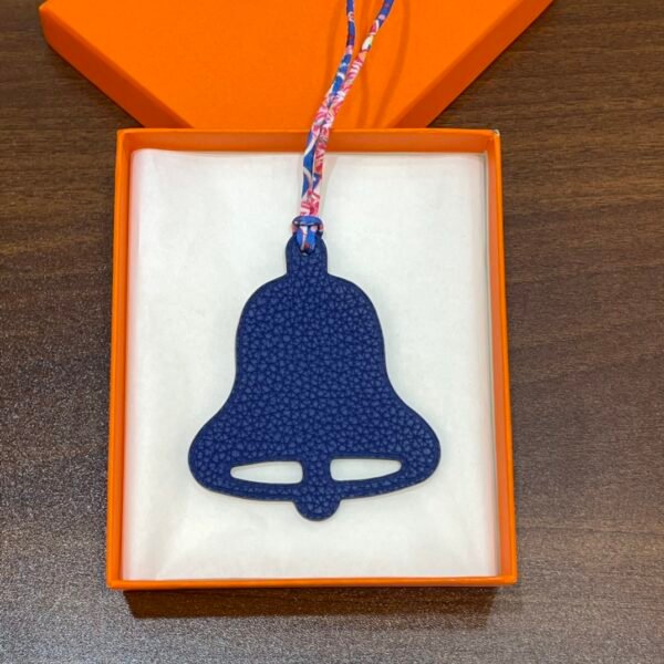 187 Factory Epsom Leather Lime / Togo Leather Blue Electric Bell Charm Images