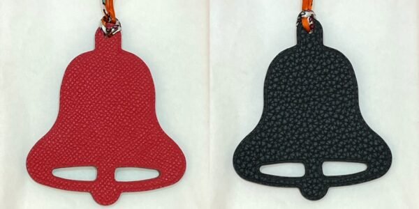 187 Factory Bell Charm Price Epsom Rouge Casaque / Togo Noir Bag Charms