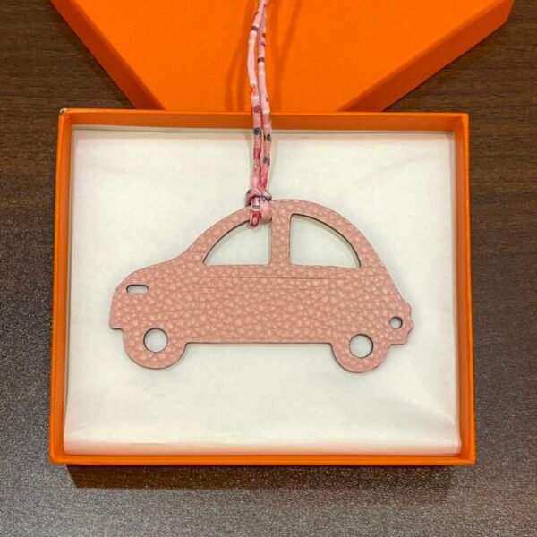 Australia Sydney Car Bag Charm Epsom Leather Craie / Togo Leather Rose Sakura