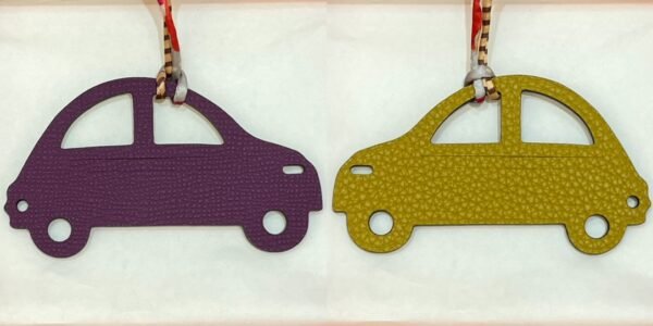 Hong Kong Car Charm Violet Epsom / Amber Togo Leather