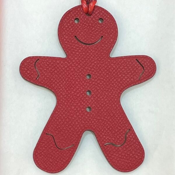 Gingerbread Man Charm Epsom Rouge Casaque / Togo Noir