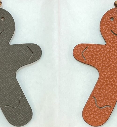 Bag Charm Images Etoupe Epsom / Orange Togo Gingerbread Man Charm