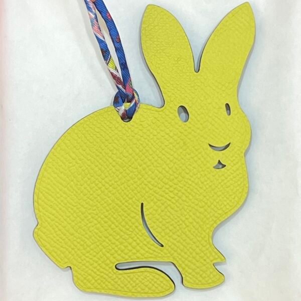 UK London Bag Charm Epsom Lime / Togo Dark Blue Rabbit Charm