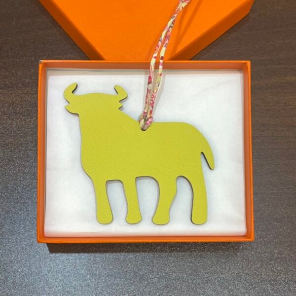 Lovely Calf Charm Images Togo Rouge Casaque / Epsom Lime