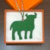 UK London Calf Charm Togo Leather Vert Bambou / Epsom Rose Purple