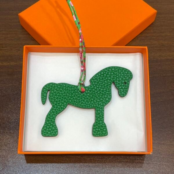 Full Handmade Military Horse Charm Vert Bambou Togo / Rose Purple Epsom Bag Charm