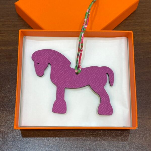 Full Handmade Military Horse Charm Vert Bambou Togo / Rose Purple Epsom Bag Charm