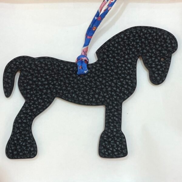 Australia Sydney Military Horse Charm Noir Togo Leather / Rouge Casaque Epsom Leather