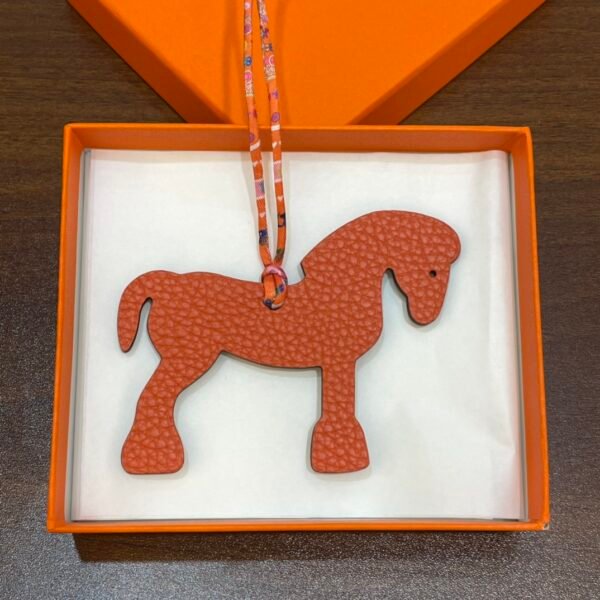 Lovely Military Horse Charm Price Togo Leather Orange / Epsom Leather Etoupe