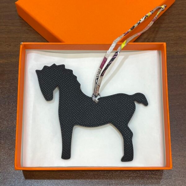187 Factory Bag Charm Etoupe Togo / Noir Epsom Pony Charm