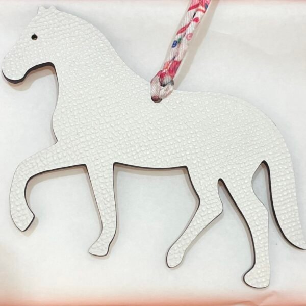 187 Factory Bag Charms Stepping Horse Charm Togo Rose Sakura / Epsom Craie