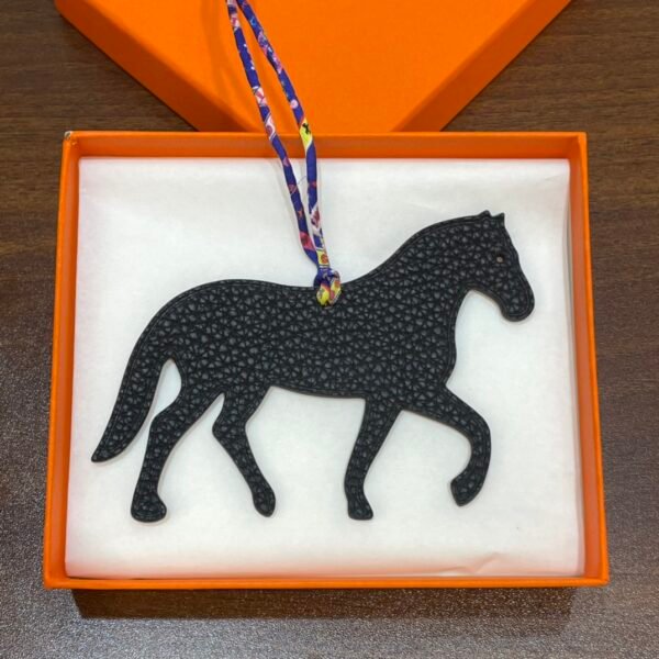 New Arrival Noir Togo Leather / Rouge H Epsom Leather Stepping Horse Charm