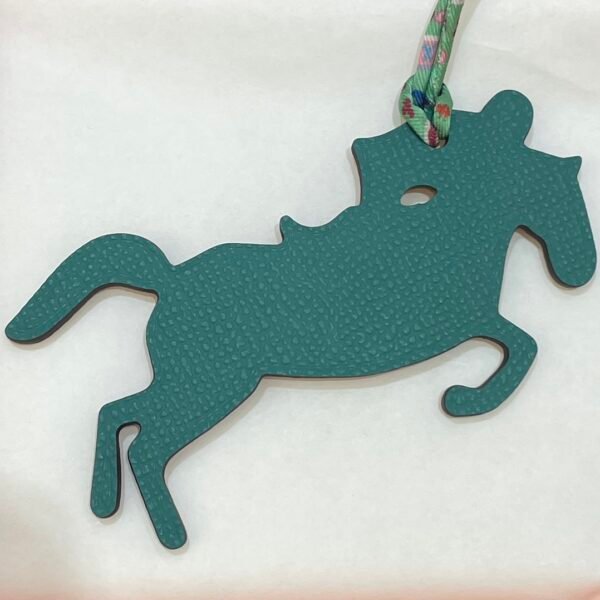 Australia Canberra Knight Horse Charm Epsom Leather Malachite / Togo Leather Orange