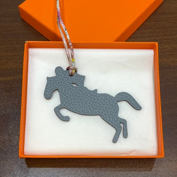 187 Factory Bag Charm Knight Horse Charm Violet Epsom Leather / Blue Lin Togo Leather
