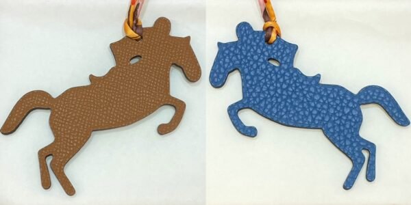 UK London Epsom Leather Gold / Togo Leather Blue Azteque Knight Horse Charm
