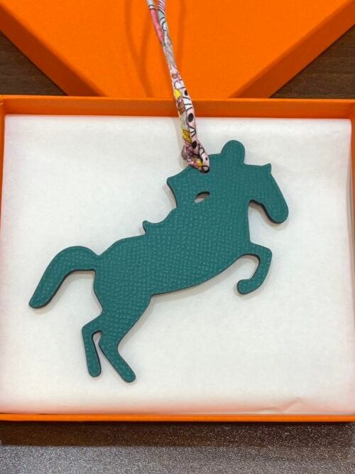 USA Washington Malachite Epsom Leather / Violet Togo Leather Knight Horse Charm