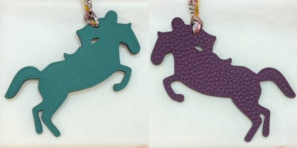 USA Washington Malachite Epsom Leather / Violet Togo Leather Knight Horse Charm