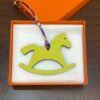 Australia Sydney 187 Factory Lime Epsom / Blue Saphir Togo Trojan Horse Charm