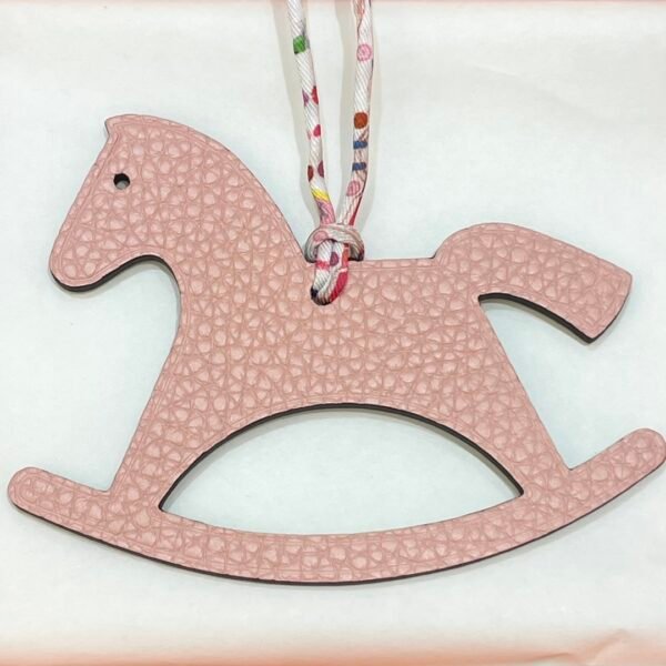 Canada Toronto Trojan Horse Charm Epsom Leather Etoupe / Togo Leather Rose Sakura