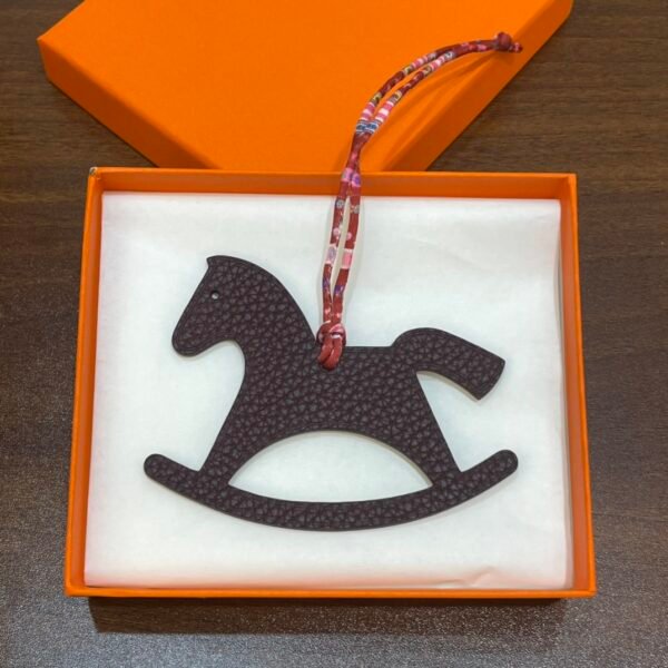 USA Washington Trojan Horse Charm Gold Epsom Leather / Dark Coffee Togo Leather
