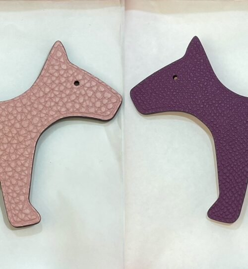 Australia Sydney Dog Charm Rose Eglantine Togo Leather / Violet Epsom Leather