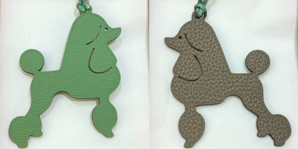 Lovely 187 Factory Epsom Vert Criquet / Togo Gris Tourterelle Poodle Bag Charm