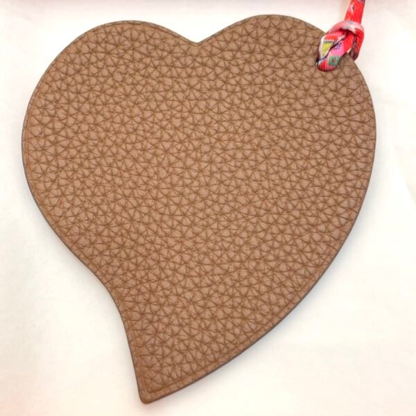 187 Factory Heart Charm Epsom Leather Rouge De Coeur / Gold Togo Leather Bag Charm