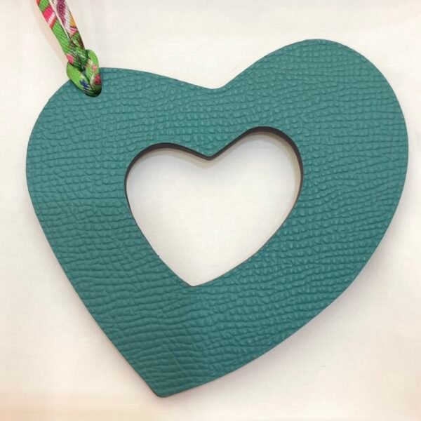 187 Factory Bag Charm Hollow Heart Charm Violet Togo Leather / Malachite Epsom Leather