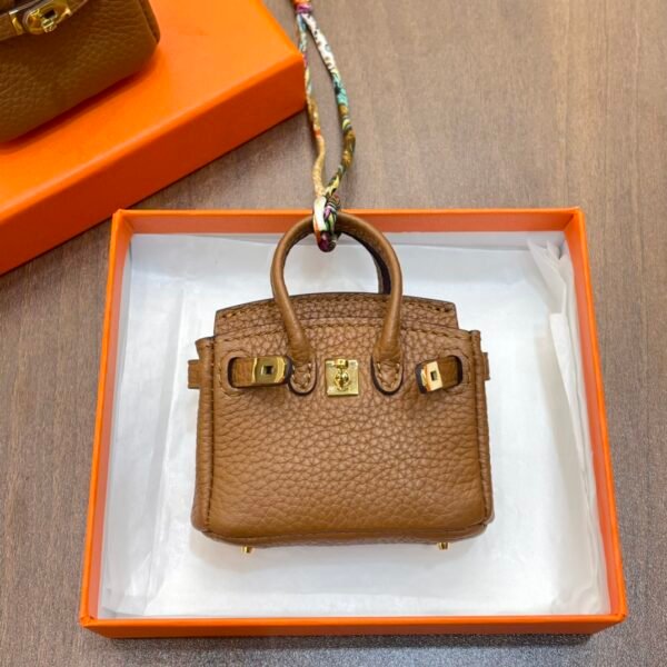New 187 Factory Birkin Bag Charm Images CC37 Gold Togo Leather 7.5*6*3.5CM