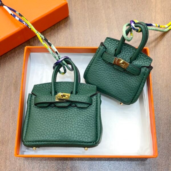 UAE Dubai 187 Factory Birkin Bag Charm Togo Leather Vert Cypres 7.5*6*3.5CM