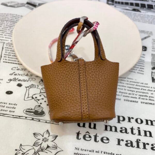 USA Washington CK37 Gold Togo Leather Picotin Bag Charm Silver Hardware
