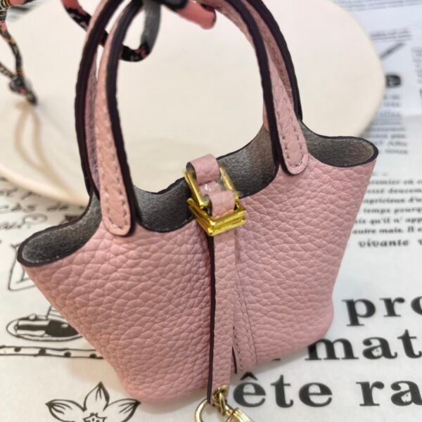 187 Factory Charm Price 3Q Rose Sakura Togo Leather Picotin Bag Charm Gold Hardware