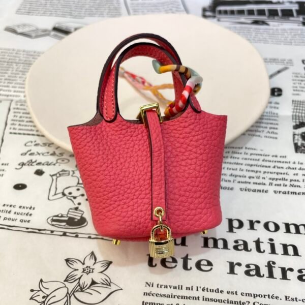 Handmade 187 Factory Charms Togo Leather Picotin Bag Charm U5 Rose Lipstick Gold Hardware