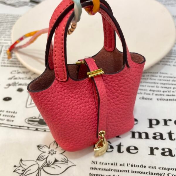 Handmade 187 Factory Charms Togo Leather Picotin Bag Charm U5 Rose Lipstick Gold Hardware