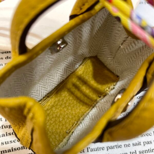 187 Factory Garden Party Charm Togo Leather 9D Amber Silver Hardware