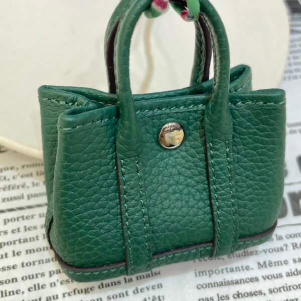 187 Factory Bag Hanging Garden Party Charm Togo Vert Vertigo Silver Hardware