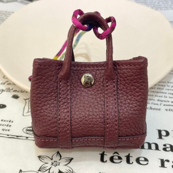 UAE Dubai 187 Factory Garden Party Charm Togo Leather Bordeaux Silver Hardware