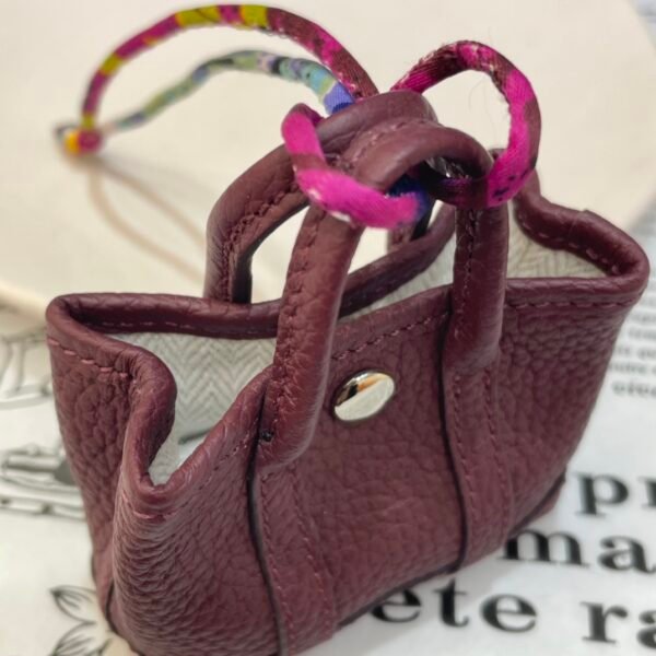 UAE Dubai 187 Factory Garden Party Charm Togo Leather Bordeaux Silver Hardware